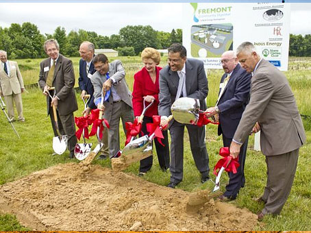 Senator Stabenow, and Government Officials Help to Break Ground For Construction of FCD